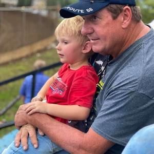 Meet your Posher, Derek